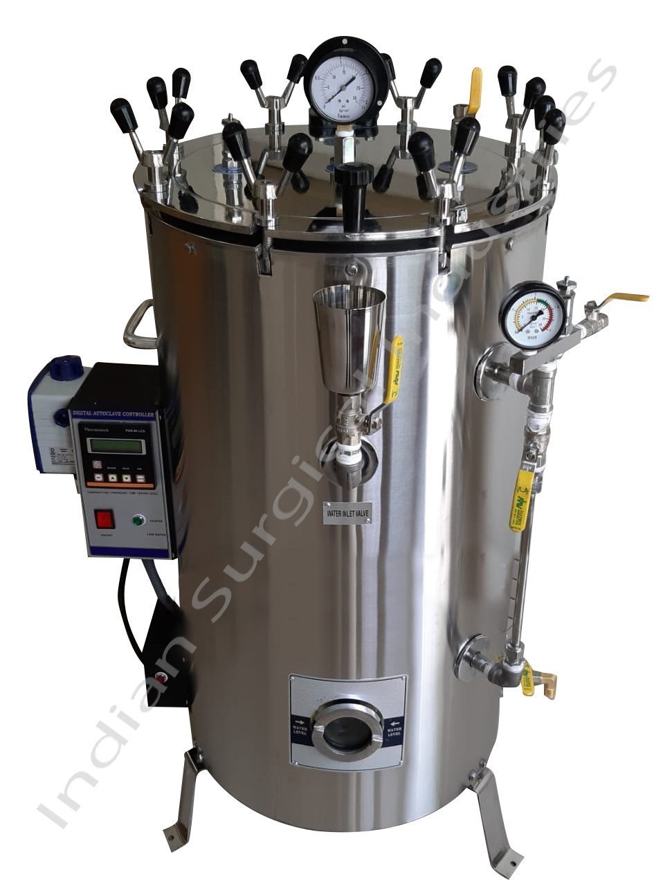 Digital Controller Triple Wall Vertical Autoclave