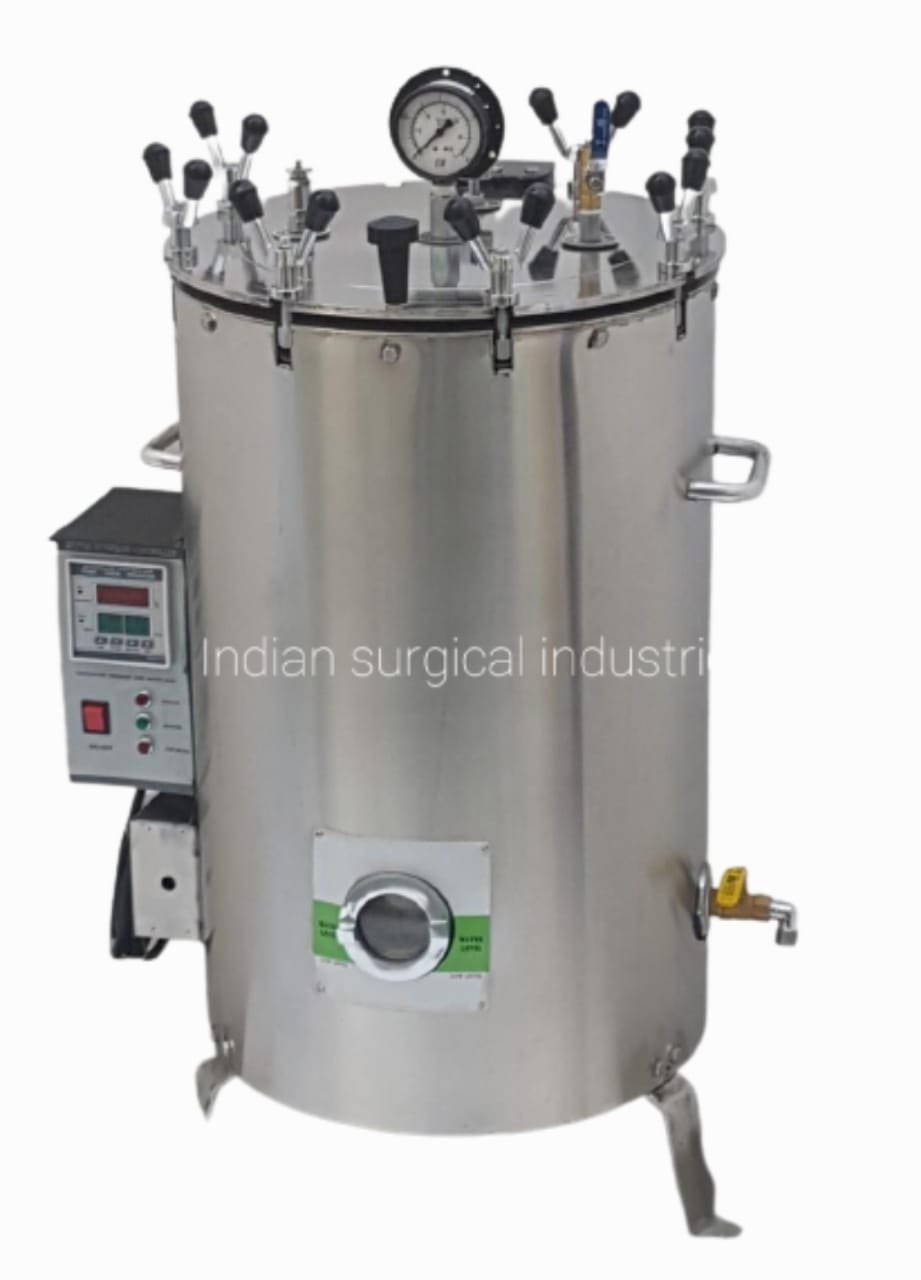 Autoclave Vertical Double Wall Nut Locking with Digital Controller